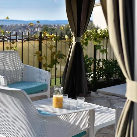 Villa Mater - Luxuriously Equipped With A 15m Long Swimming Pool